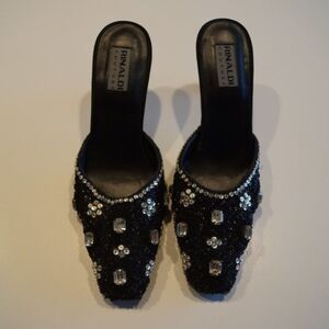 Rinaldi Couture Embroidered Women Shoes - Size‎ 38.